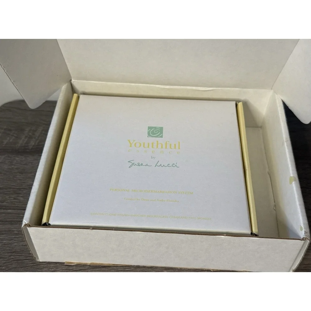Youthful Essence By Susan Lucci Vitamin Enriched Resurfacing Cream W/ Pads 2.5oz